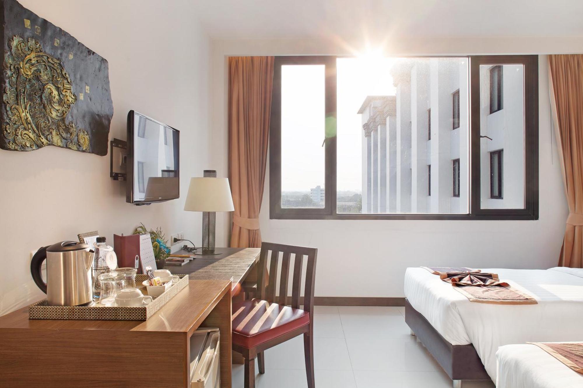 Mida Grande Hotel Dhavaravati Nakhon Pathom - Sha Plus Εξωτερικό φωτογραφία